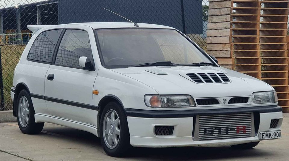 Nissan n14 gti